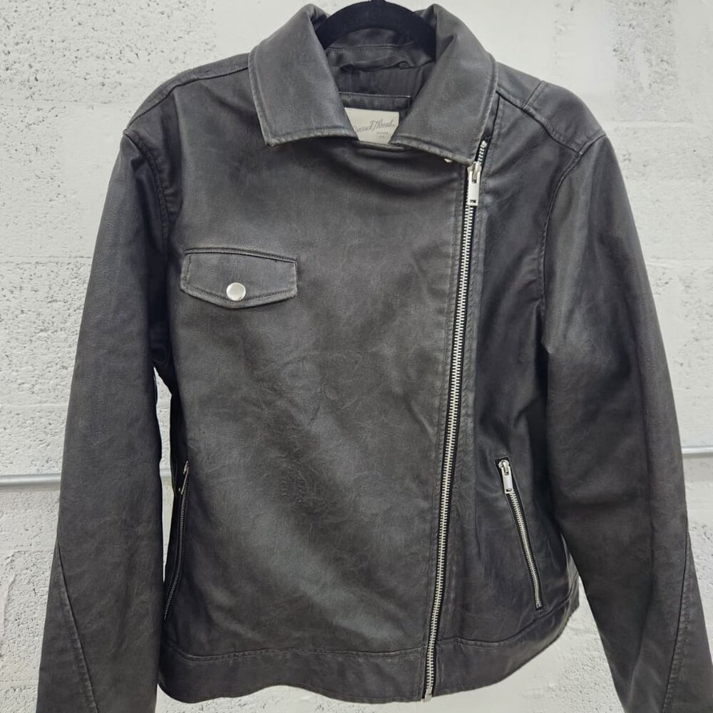 NWT Universal Thread Women's Moto Jacket Faux Leather Faded - Picture 4 of 10